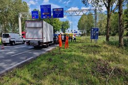 Kettingbotsing met vier auto`s op Kolkweg