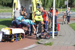 Bestuurder elektrische step met spoed naar het ziekenhuis na val in Zaandam