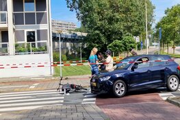 Fietser aangereden op rotonde in Zaandam