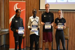 Wedstrijdatleten klaar voor Dam tot Damloop