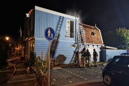 Veel schade bij woningbrand in Zaandam