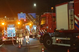 Trailer vat vlam op Knooppunt Zaandam