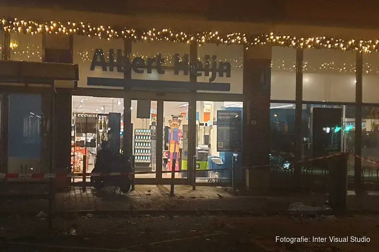 Beroving op Marktplein in Wormerveer