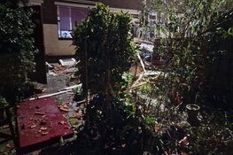Zwaargewonde na explosies bij woning in Zaandam