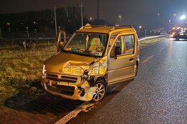 Aanrijding op N-weg in Wormerveer, één gewonde naar ziekenhuis