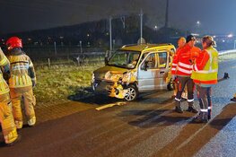 Aanrijding op N-weg in Wormerveer, één gewonde naar ziekenhuis