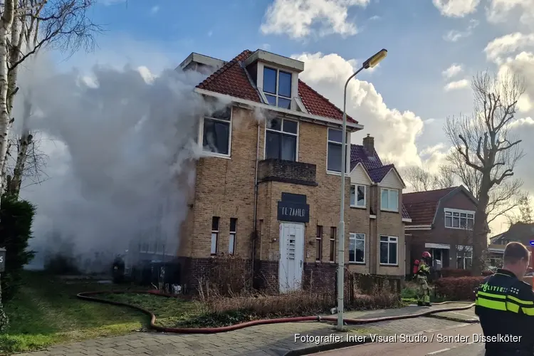 Persoon overleden bij brand in Assendelft, plaats delict ingericht