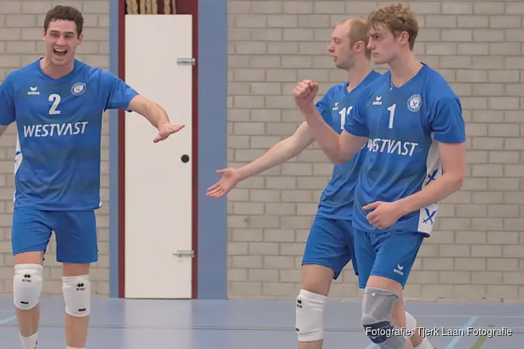Compaen omzeilt weer lastige klip