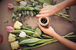 Romantische bloemen voor elke gelegenheid: tips voor het kiezen en bestellen van het perfecte boeket