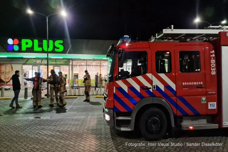Lekkende koelinstallatie in supermarkt zorgt voor gevaarlijke situatie
