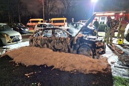 Auto door brand verwoest op Zuidervaart in Zaandam