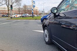 Eenzijdig ongeval op rotonde Zaandam