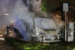 Drama voor Zaans verpleeghuis compleet: ook nieuwe bus door brand verwoest