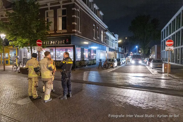 Veel rookontwikkeling door brand in restaurant in Zaandam