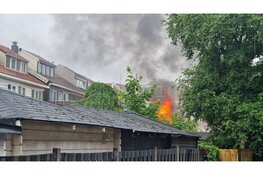 Uitslaande schuurbrand in Zaandam