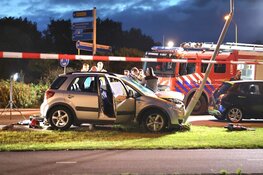 Automobilist zwaargewond bij ongeval in Krommenie