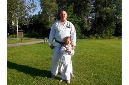 Karate beoefenen in het Twiske