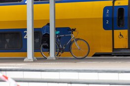 Persoon aangereden door trein op station Krommenie-Assendelft