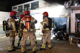 Brand bij kringloopwinkel in Zaandam