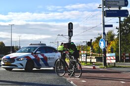 Scooterrijder rijdt weg na ernstige aanrijding in Zaandijk