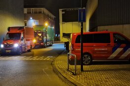 Opvangschip ontruimd na brand, honderden asielzoekers op straat