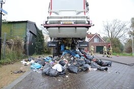 Vuilniswagen bijna in brand in Wormerveer