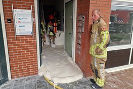 Brand tijdens werkzaamheden in pand Zaanweg in Wormerveer
