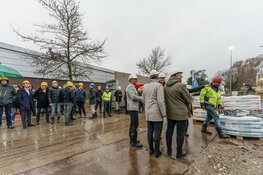 Bouw van 158 woningen in Zaandam feestelijk gestart