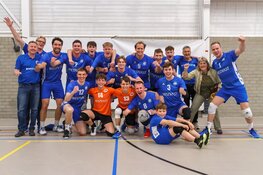 Compaen bekrachtigt topdivisiestatus