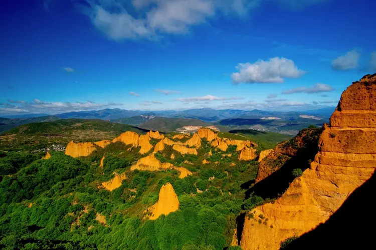 8 UNESCO Werelderfgoed locaties in Spanje die je nog niet kende