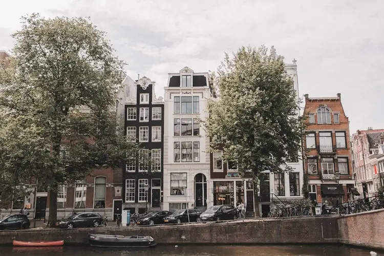 4 redenen om een parkeerplaats in Amsterdam te reserveren
