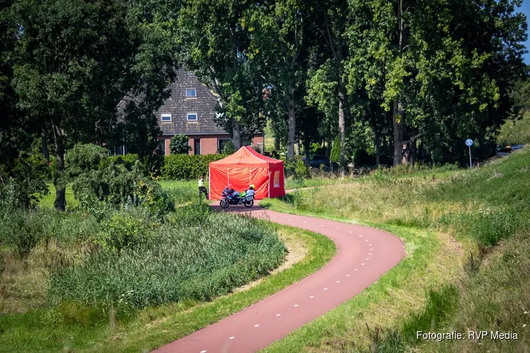 Overleden persoon aangetroffen in water Westzaan
