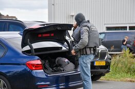 Mogelijke schietpartij in Westknollendam, veel politie op de been