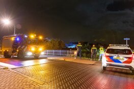 Schuur van woning gaat in vlammen op in Oostzaan