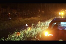 Brommobiel te water in Assendelft, bestuurder ongedeerd