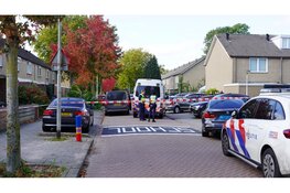 Vrouw overleden na mogelijke steekpartij in woning