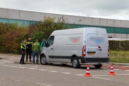 Fietser gewond na aanrijding met bestelbus in Zaandam