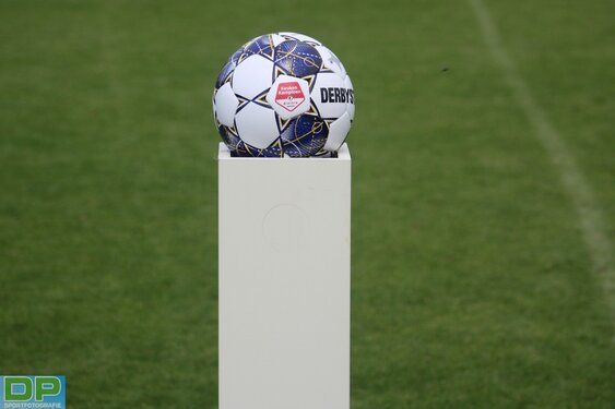Jong AZ onderuit bij Helmond Sport