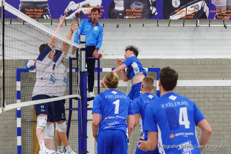 Compaen dankt 2 J’s bij derde winstpartij