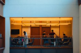 Slim kantoor kiezen in Amsterdam: wat groeiende teams nodig hebben