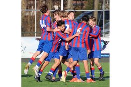 Knappe overwinning van KFC JO15-1 op PEC Zwolle