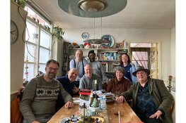 De Bieb voor de Zaanstreek sluit negen dichters 24 uur op tijdens Poëzieweek