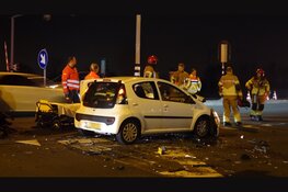 Gewonde en flinke schade na ongeval in Krommenie