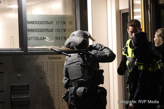 Grote inzet hulpdiensten bij woning in Zaandam