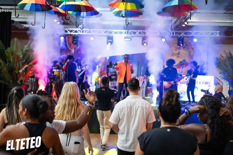 EL TETEO brengt Hollywood-glamour en Caribische passie naar Zaandam