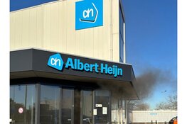 Brand bij distributiecentrum Albert Heijn in Zaandam