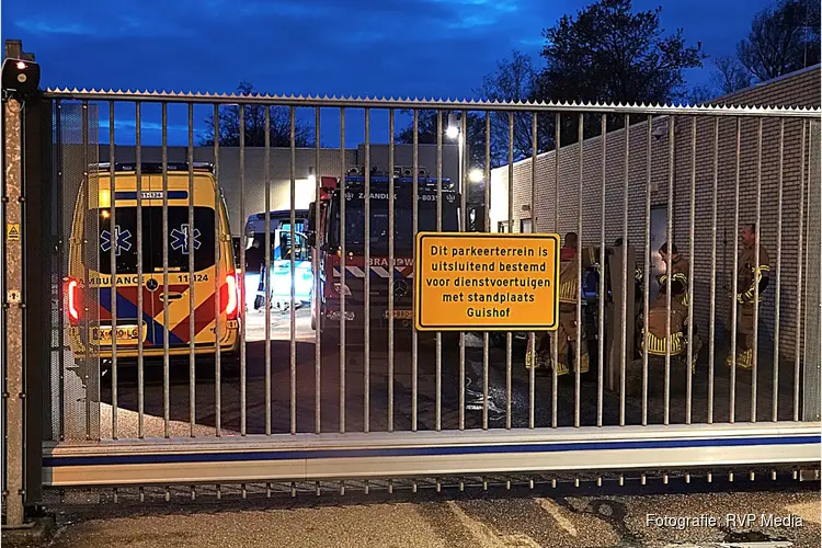 Mogelijk explosief aangetroffen tussen in beslag genomen goederen op politiebureau in Zaandijk