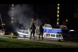 Gewonden bij brand op woonboot in Wormerveer