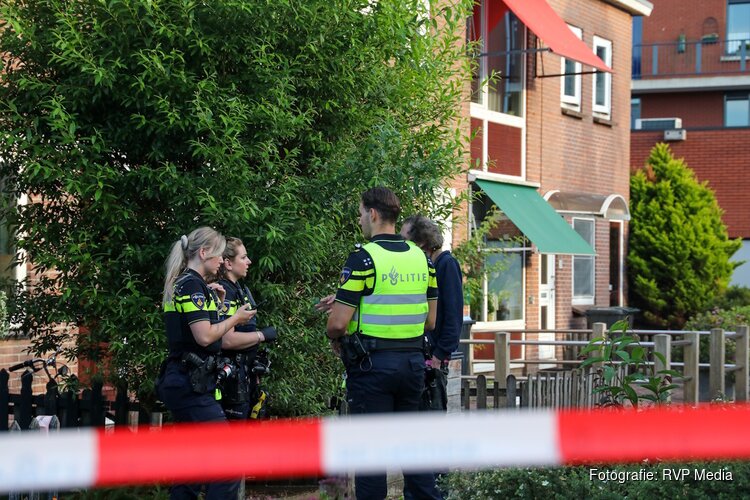 Ernstig gewonde na geweldsincident, persoon aangehouden door politie