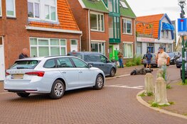 Scooterrijder gewond na aanrijding met auto in Zaandam